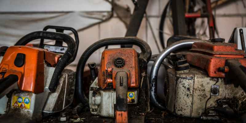 How to Replace Husqvarna Chainsaw Fuel Line