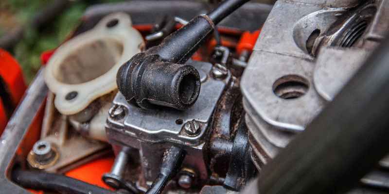 What is a Ported Chainsaw