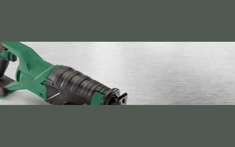 Front blade clamp area of a cordless reciprocating saw with tool-free blade change mechanism Front blade clamp area of a cordless reciprocating saw with tool-free blade change mechanism