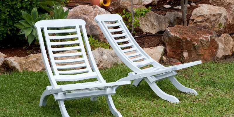 Sealing Teak Outdoor Furniture: Best Practices & Tips