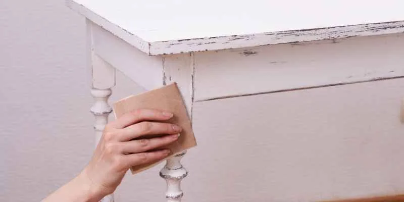 What Grit Sandpaper for Wood before Painting