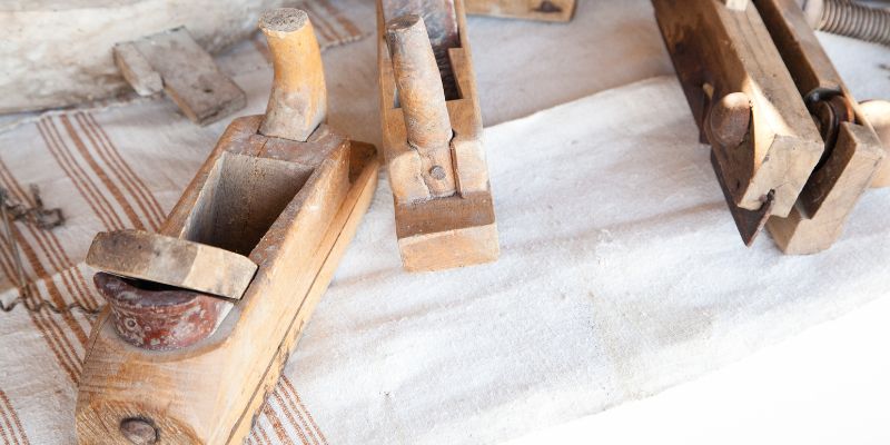 How to Make Wood Flat Without a Planer