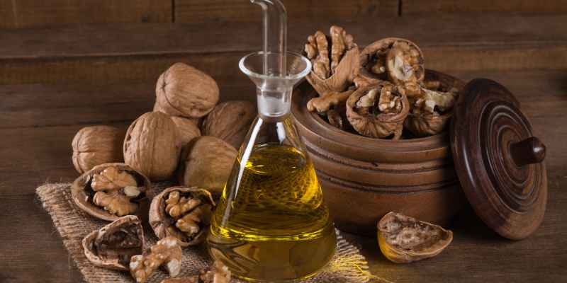 How to Use Walnut Oil on Wood