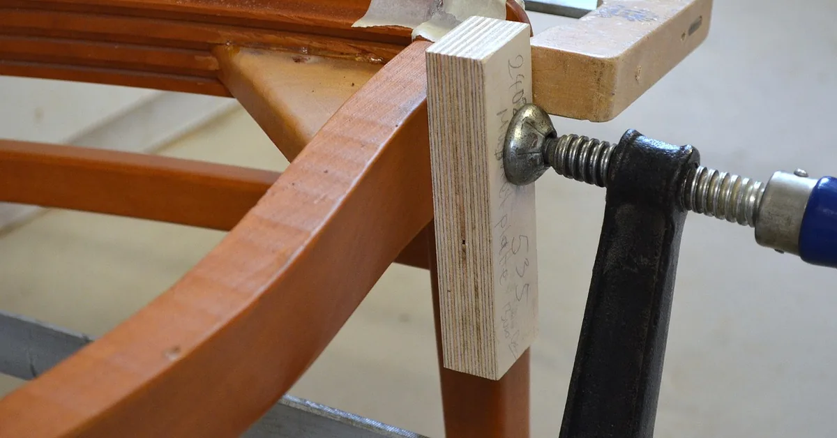 Clamping a wood table leg joint during assembly