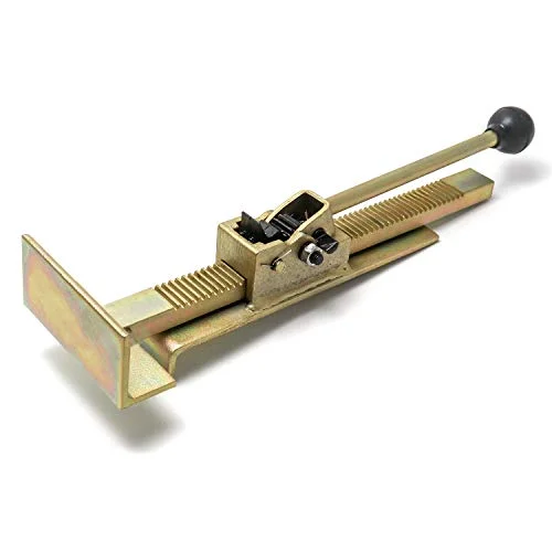 QWORK ratcheting hardwood flooring jack for board alignment
