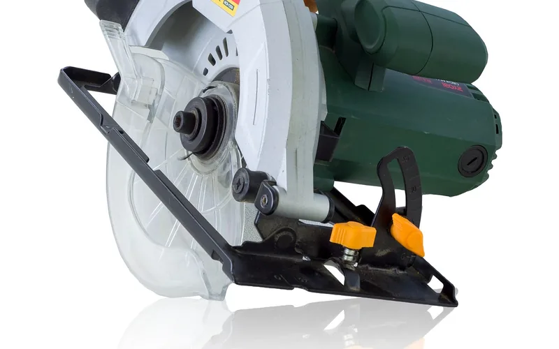 Ryobi circular saw showing the blade guard, spindle, and arbor area where the blade attaches Ryobi circular saw showing the blade guard, spindle, and arbor area where the blade attaches