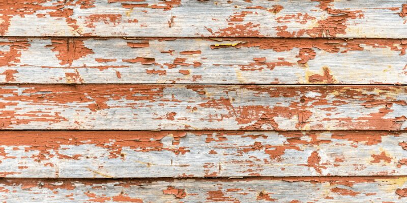 Removing wood stain from skin with a safe cleaning method