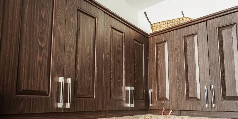 How to Clean Cabinets After Sanding