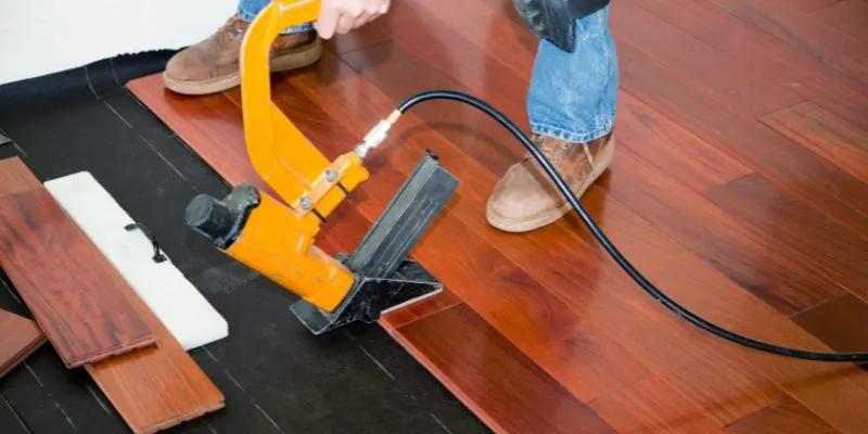 What Size Nails for Hardwood Flooring