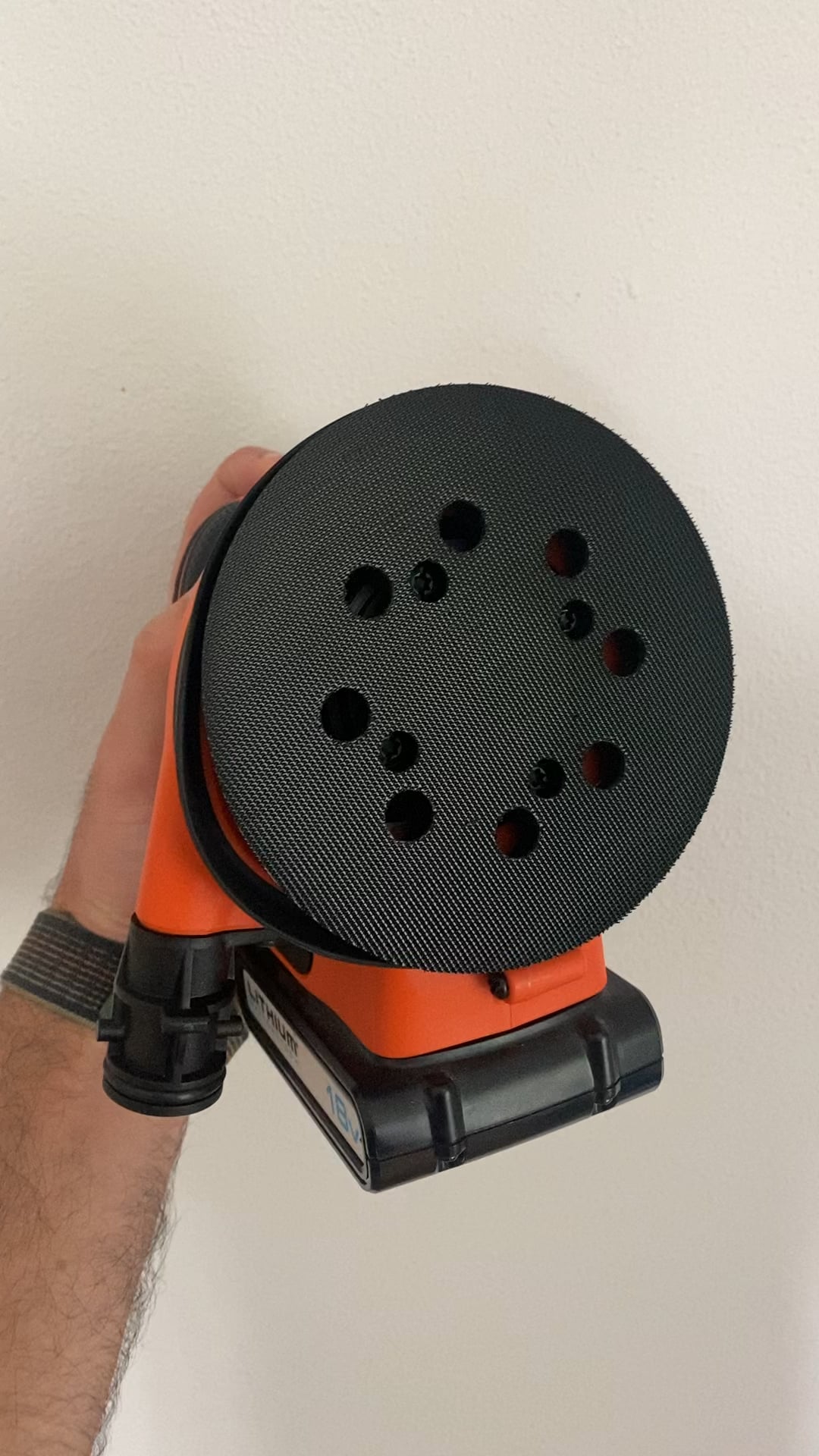 Do Orbital Sanders Spin