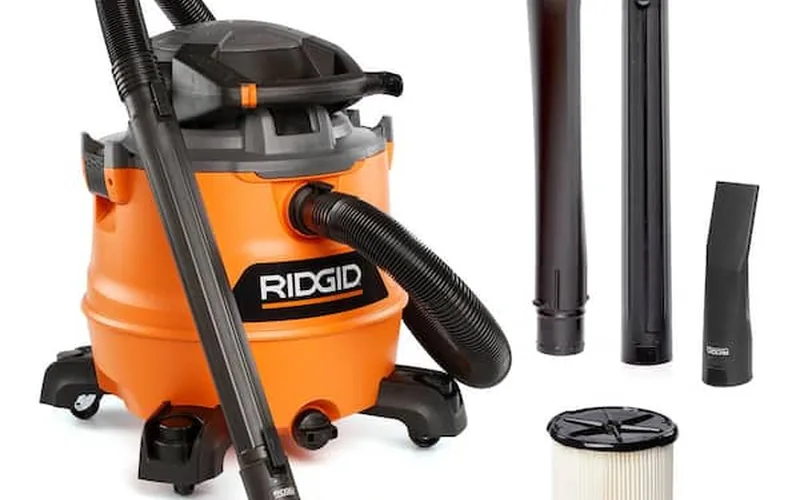 wet/dry shop vacuum with hose, nozzle attachments, and pleated filter for maintenance wet/dry shop vacuum with hose, nozzle attachments, and pleated filter for maintenance