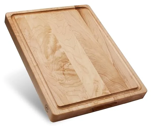 Sonder Los Angeles hard maple wood cutting board