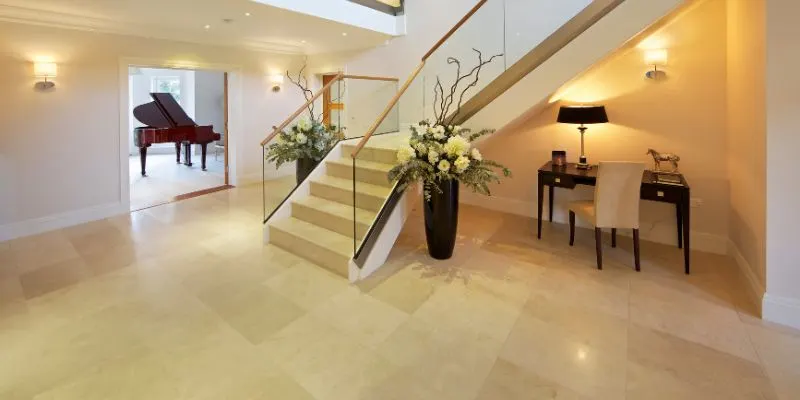 10 Elegant Italian Marble Flooring Ideas for Homes