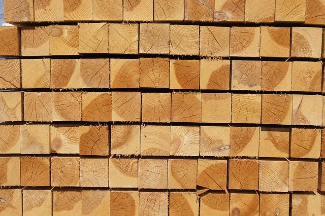 Selecting square wood posts for table legs