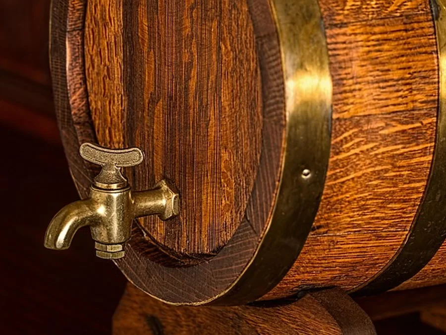 Close-up of oak wood grain on an oak barrel