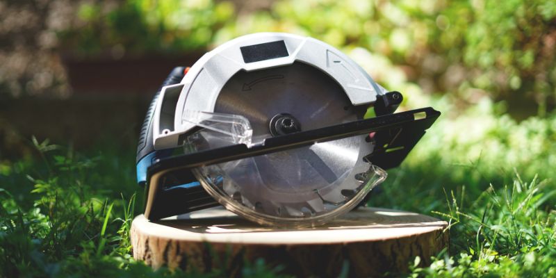 Why I Love DeWalt for Woodworking