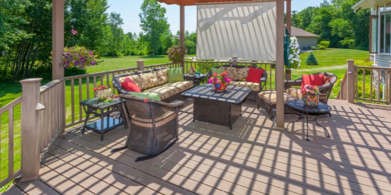 Benefits of Lowe’s Composite Decking Boards