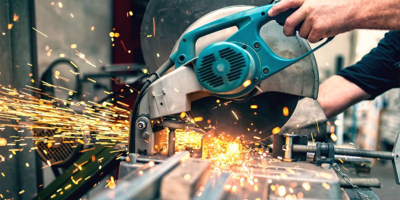 Easy Projects to Try with Your DeWalt Miter Saw