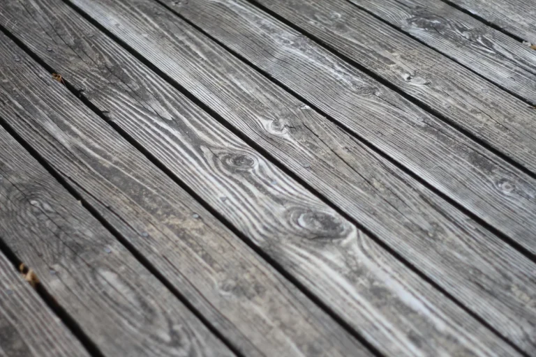 The Best Guide to Using Exterior Paintable Wood Filler