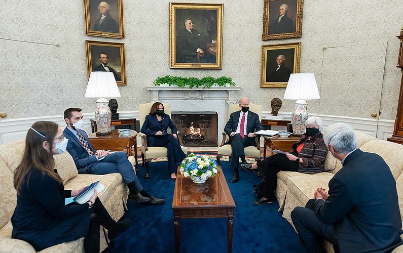 Are the Fireplaces in the White House Wood Burning