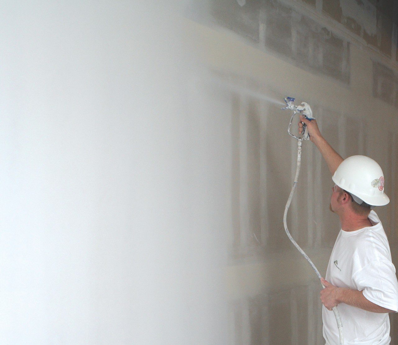 Can You Spray Drywall Mud Through a Paint Sprayer