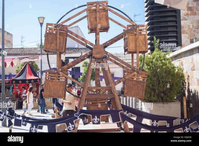 Where is the Oldest Operating Wooden Ferris Wheel
