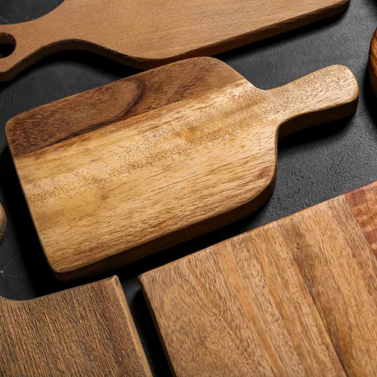 Acacia Wood vs Bamboo Cutting Boards