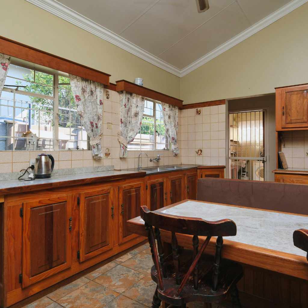 Understanding Ash Wood