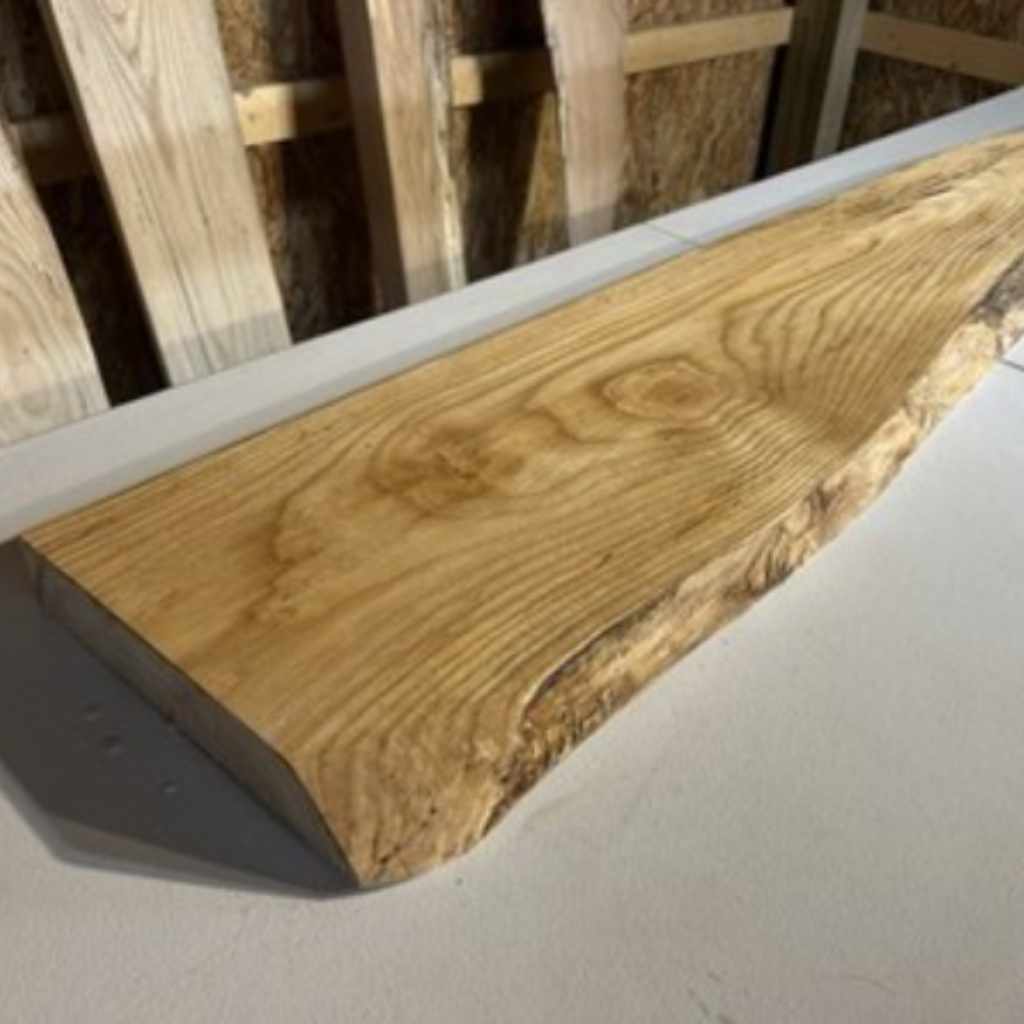 Comparing Ash Wood to Other Mantel Materials