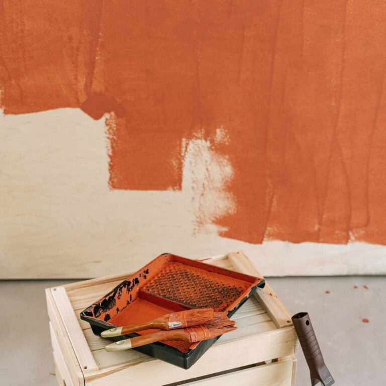 Best Way to Paint on Wood