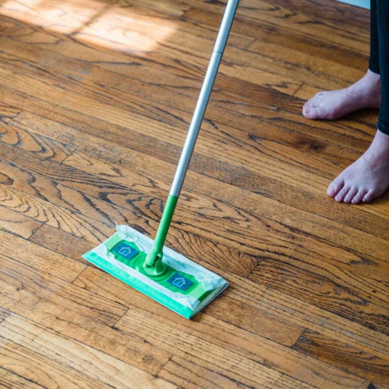 Can Swiffer Be Used on Hardwood Floors