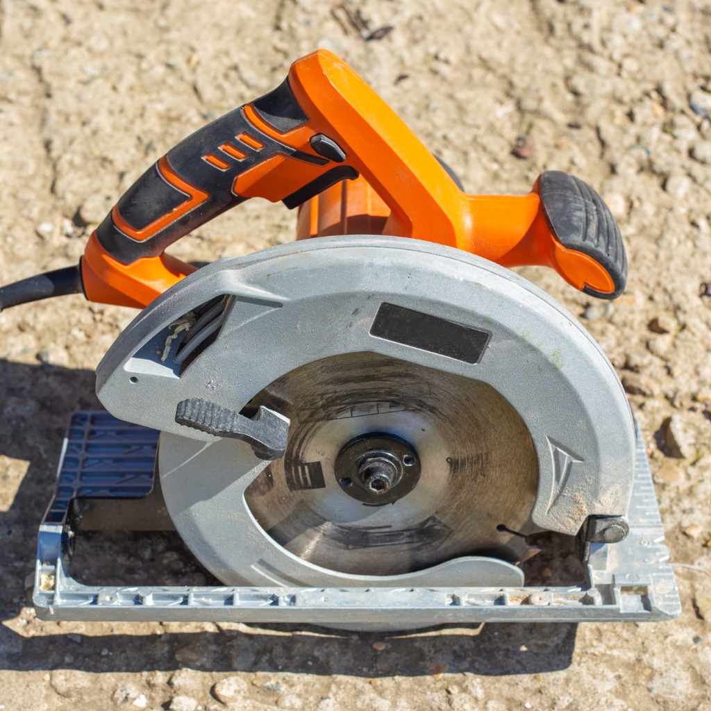 Worm Drive Saw Essentials