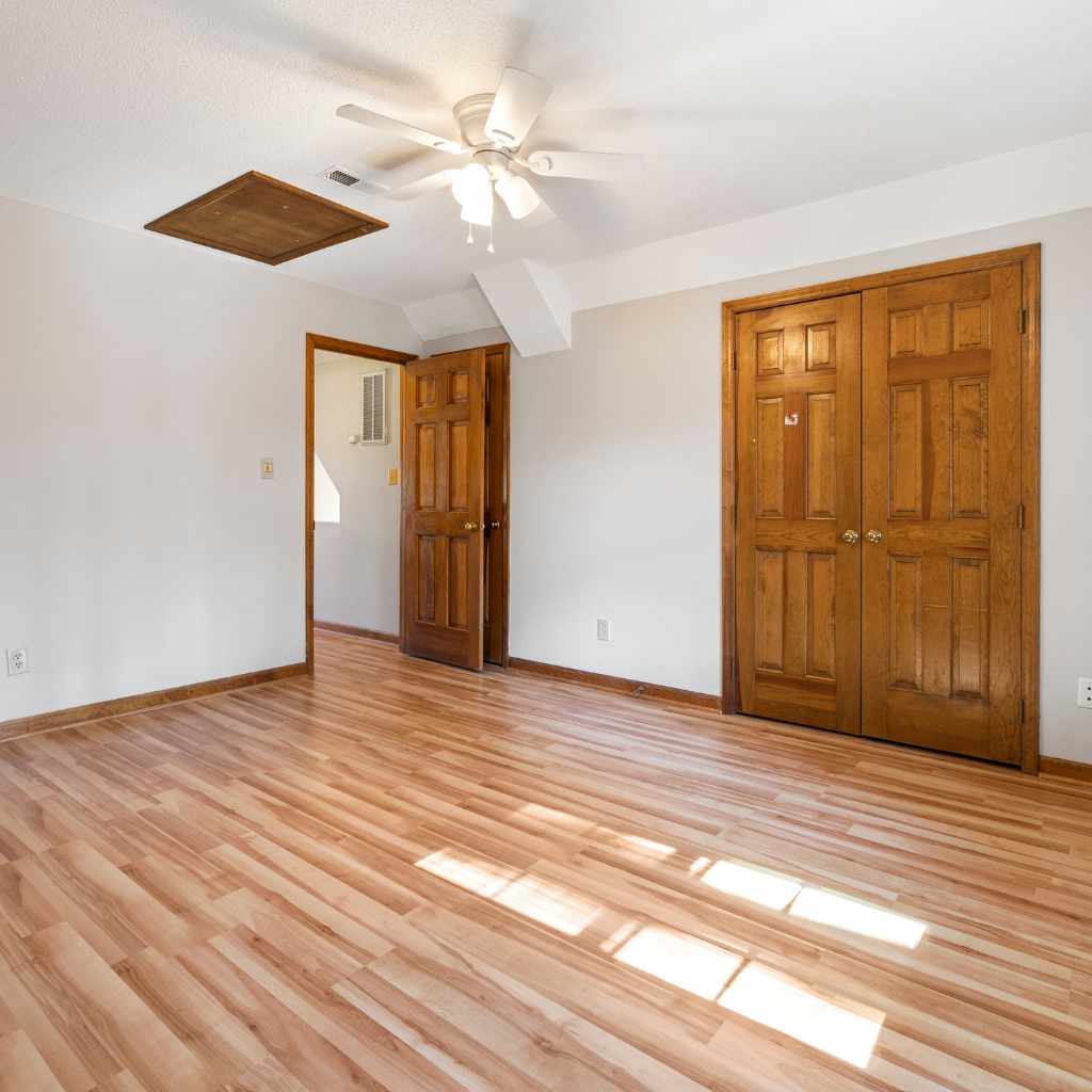 Choosing Between Engineered And Solid Hardwood