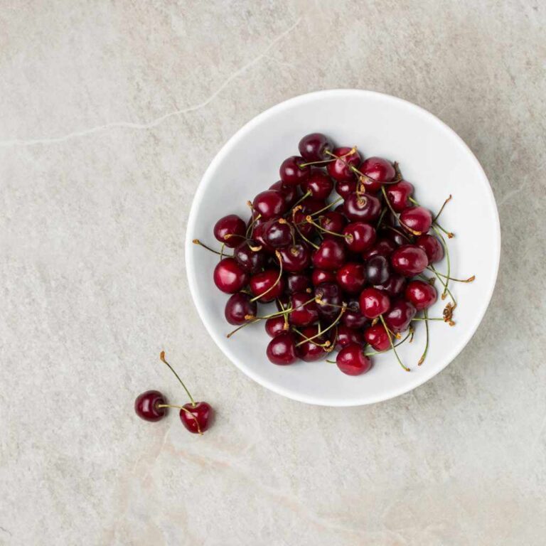 The Best Way to Pit a Cherry Quickly and Cleanly
