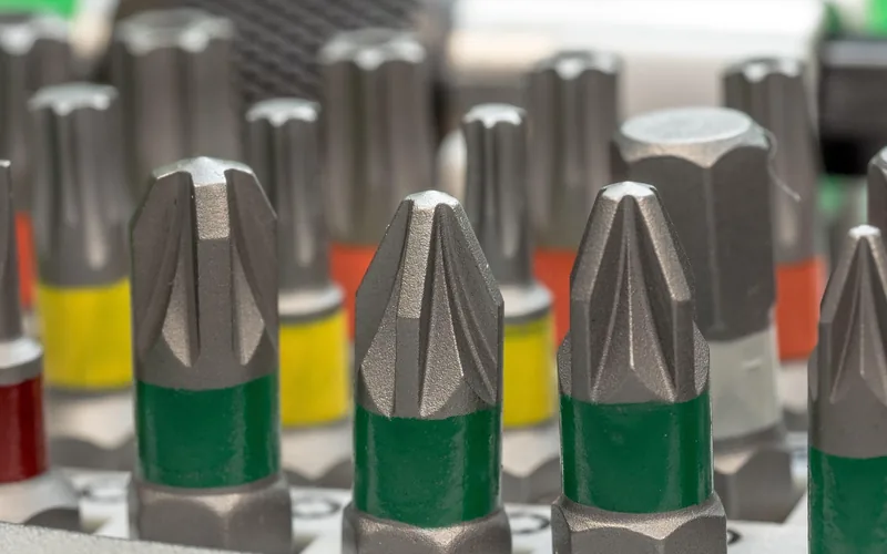 Close-up of Phillips driver bits showing their hexagonal (six-sided) shank bases in a bit holder Close-up of Phillips driver bits showing their hexagonal (six-sided) shank bases in a bit holder