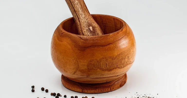 mixing wood oil finish measuring