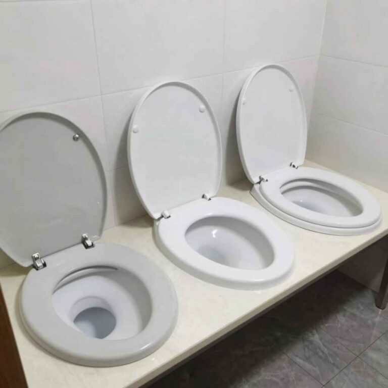 Are All Round Toilet Seats The Same Size?