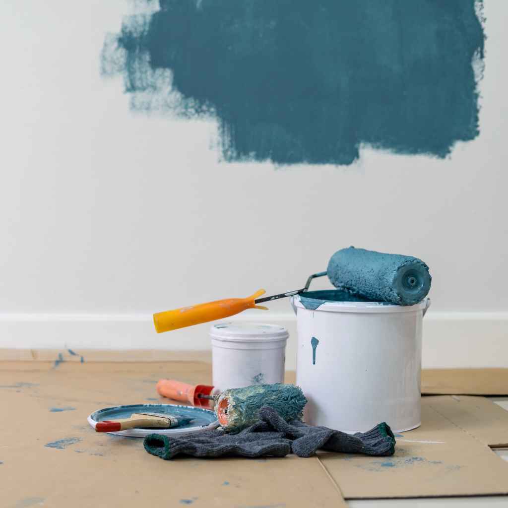 Types of Paint and How They Affect Roller Cleaning