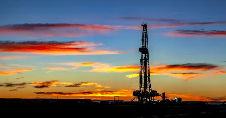 water well drilling rig outdoor