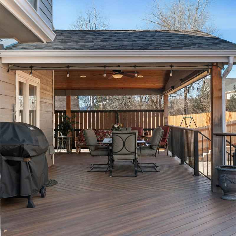 Understanding Small Curved Deck Design