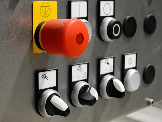 Industrial emergency stop button and control switches