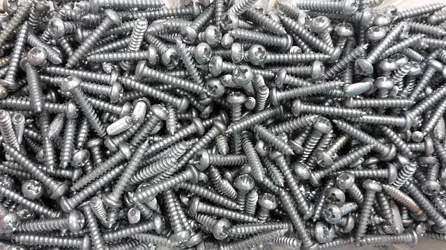 Threaded inserts and bolts for wood projects Threaded inserts and bolts for woodworking — essential fasteners for removable connections