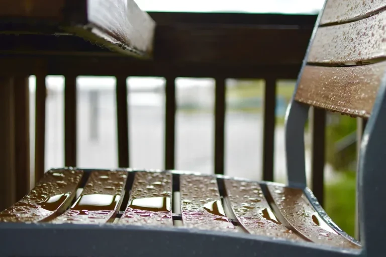 Best Wood Glue for Outdoor Furniture (2026): we compared