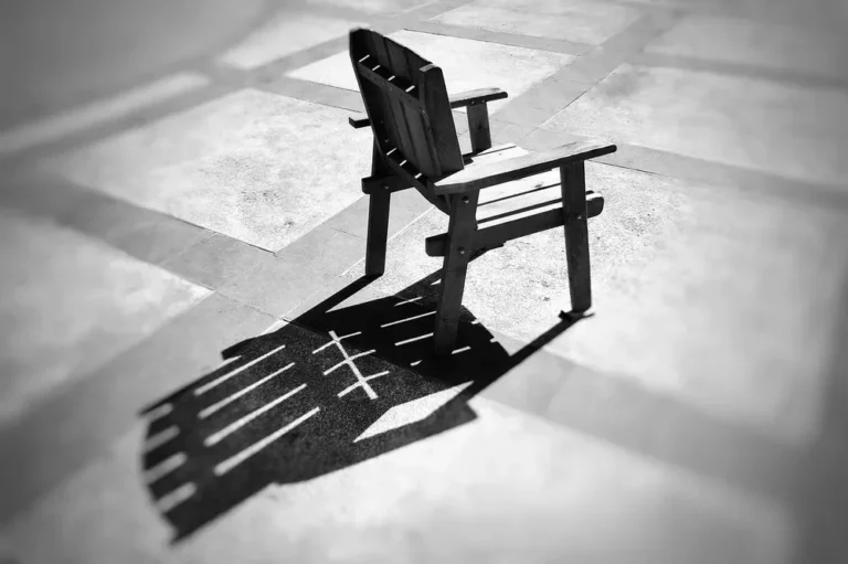 How to Contour a Wooden Chair Seat: Hand Tools vs. Angle Grinder