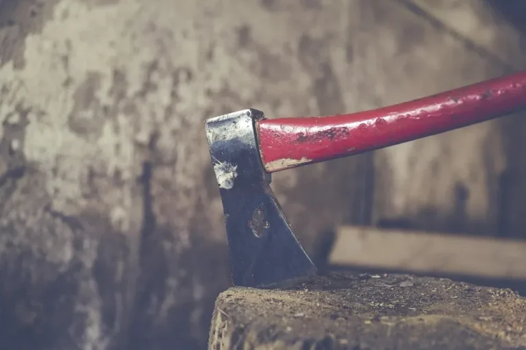How to Cut Ipe Wood Without Splitting It (2026 Guide)