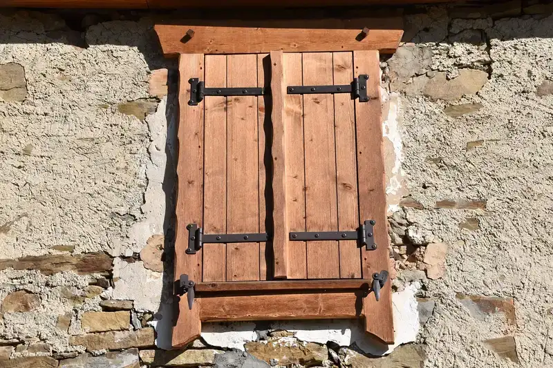 Install Shutters on Brick Without Drilling: 3 Real Methods