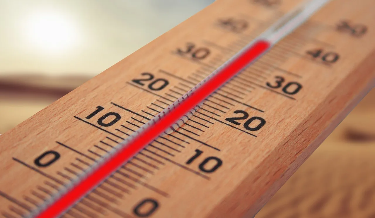 How temperature and humidity change glue working time