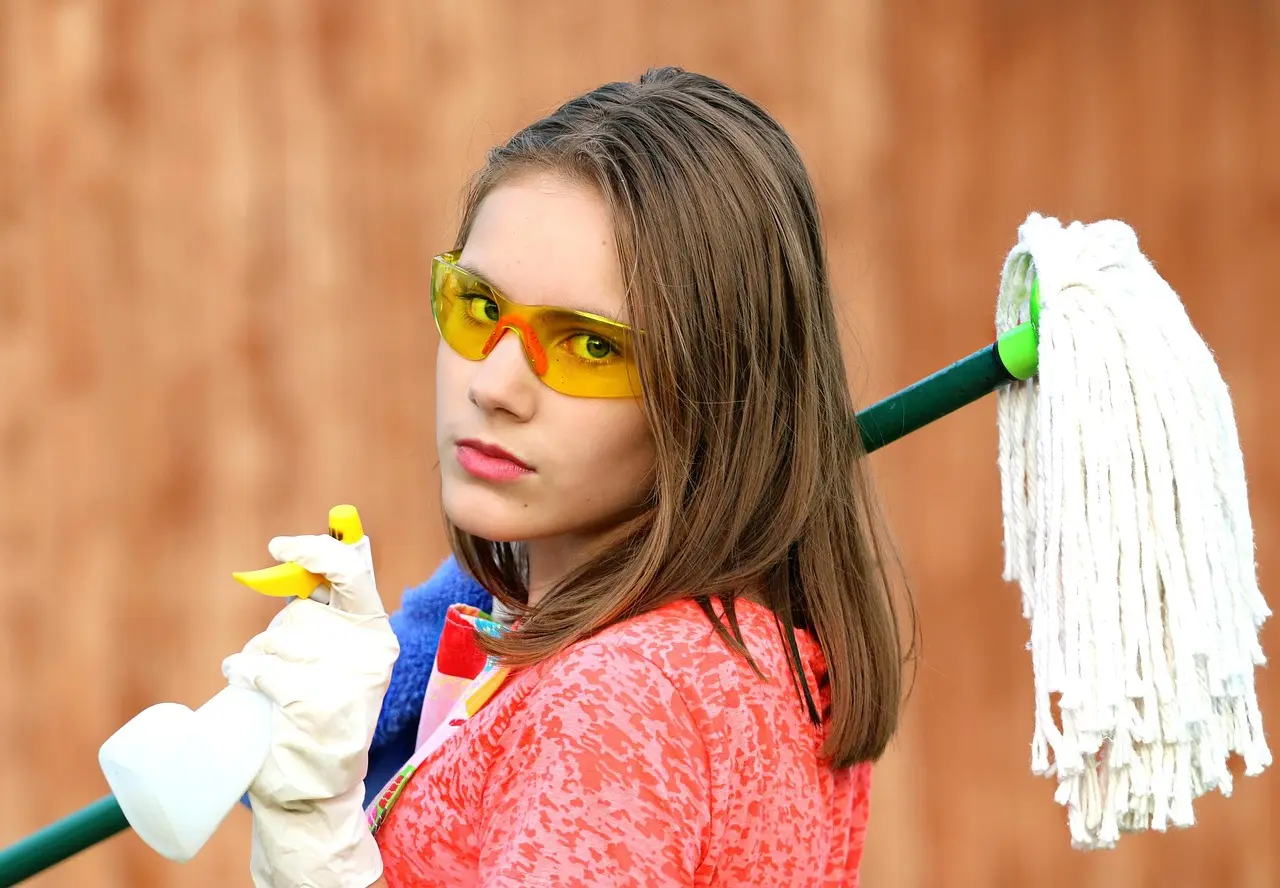 Oxygenated cleaner: best for routine maintenance