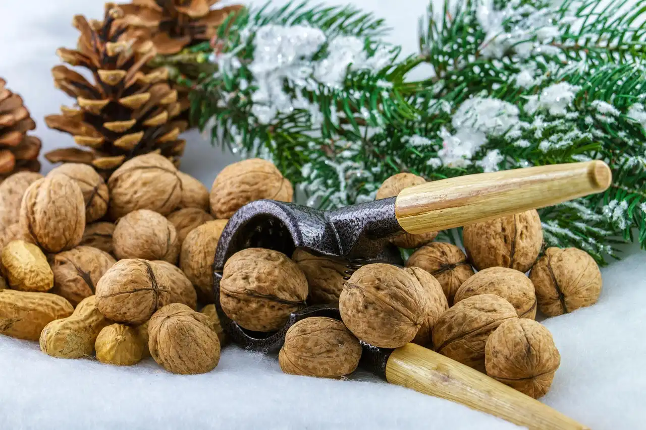 Black walnut seasoning checklist by thickness