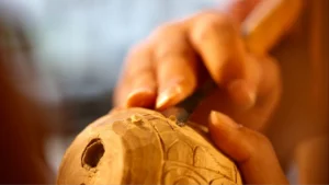 Chip Carving vs Relief Carving: Which Should You Learn First?